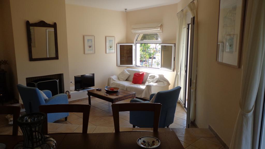 Elen House Villa Chiliadou  Dış mekan fotoğraf